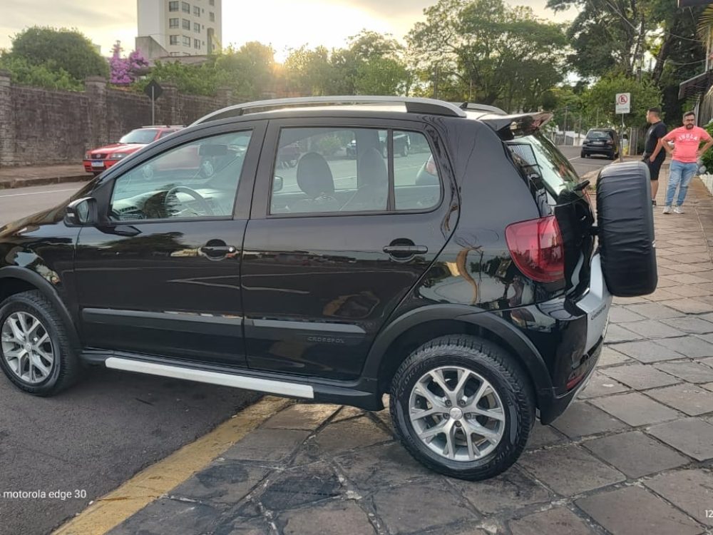 06136e95-2c6c-4649-95cb-feeea01ec4ca-9208807d-11b7-4458-bf22-b9442cb0a5a2