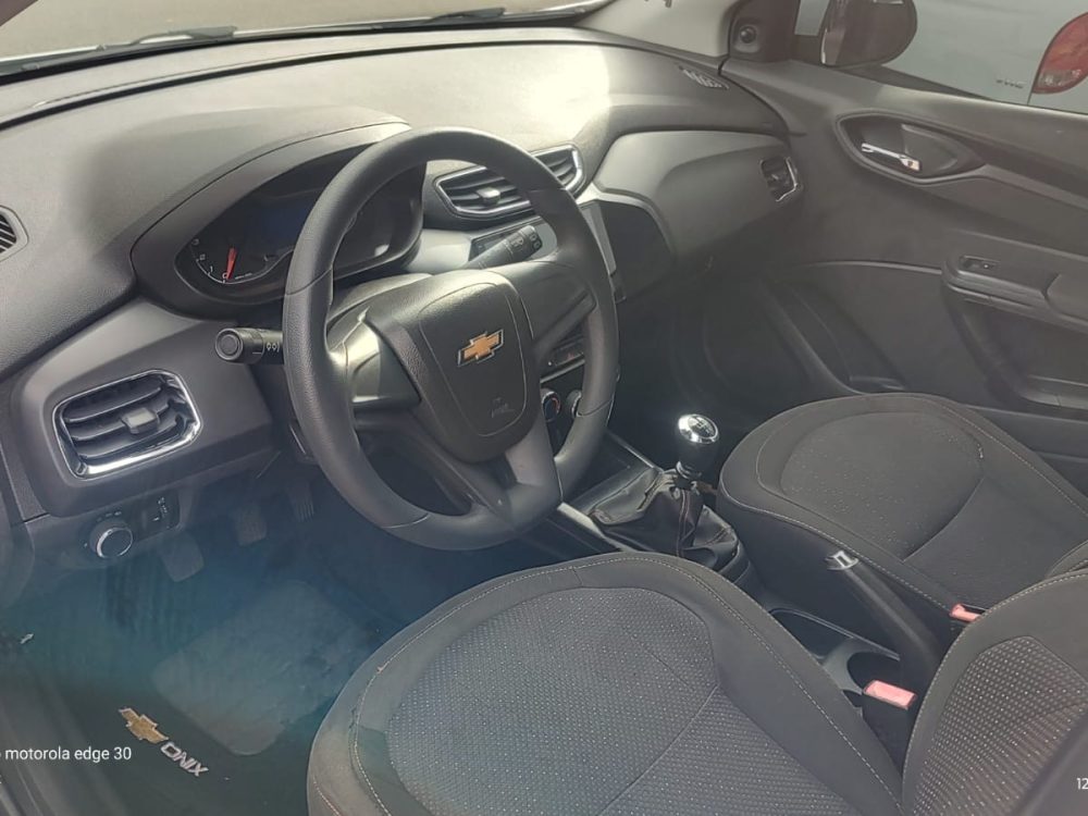 c300cad3-4426-4133-a064-37e362fb9800-097a4c49-4e70-40e8-ab71-c8bbc9049344